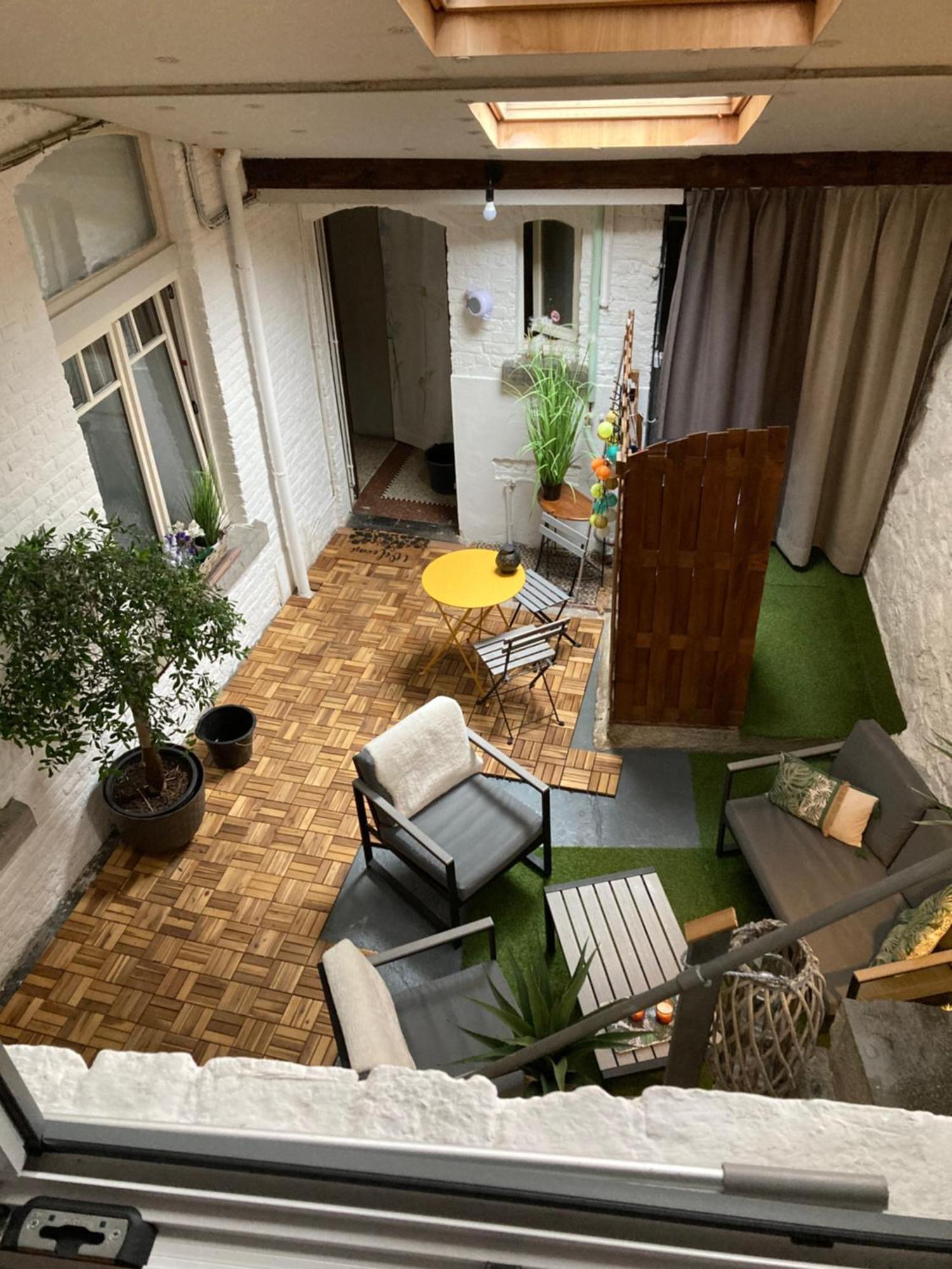 Gite D'Avalon Chambre 7 Динант Екстериор снимка
